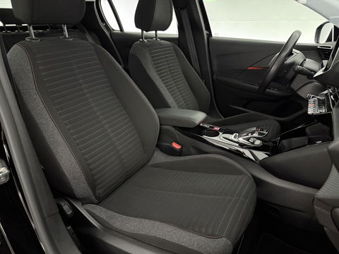 Peugeot 208 EV Active 50 kWh 136PK | Carplay | Parkeersens. | Cruise | Navigatie | LED | NAP