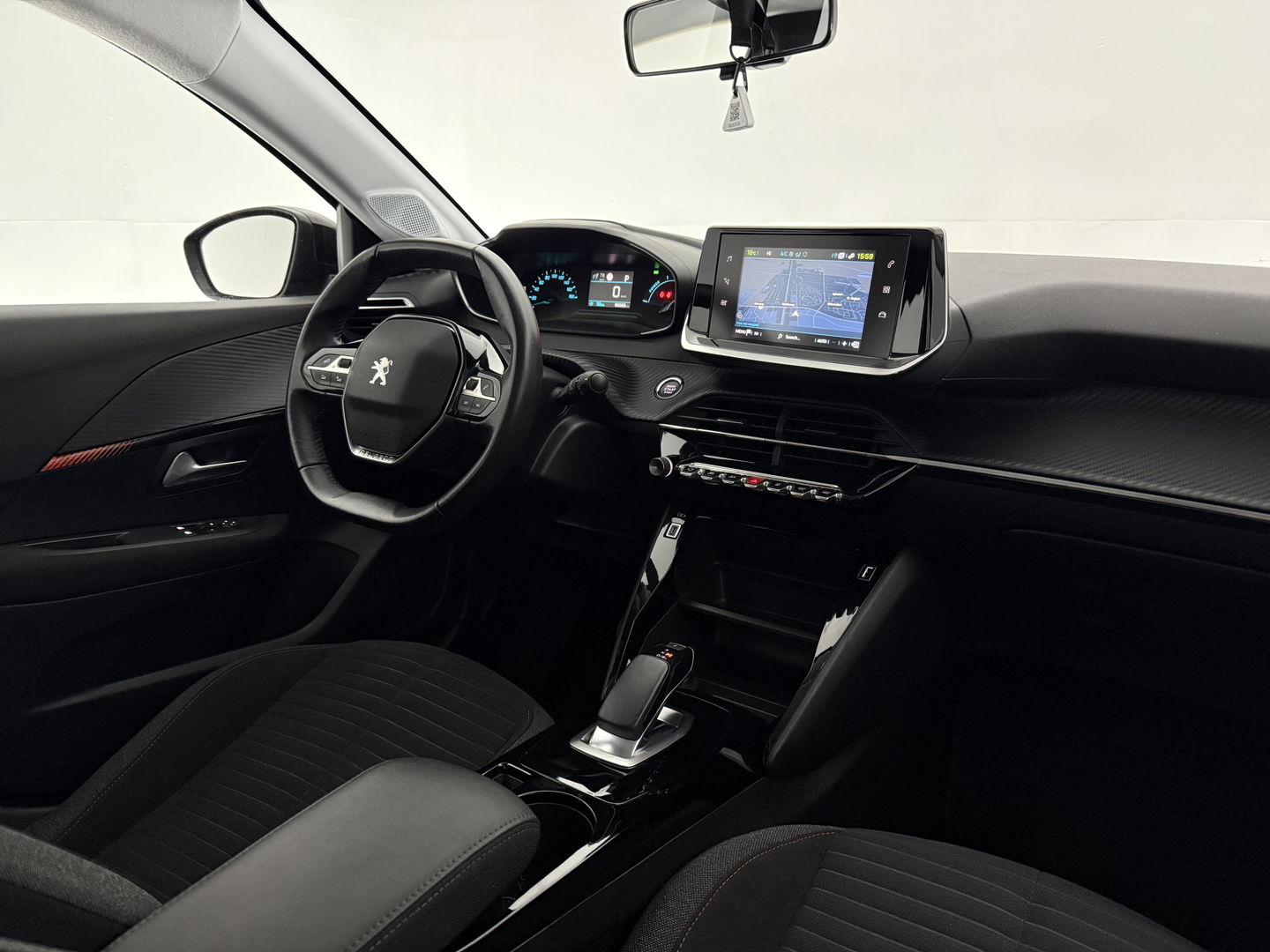 Peugeot 208 EV Active 50 kWh 136PK | Carplay | Parkeersens. | Cruise | Navigatie | LED | NAP