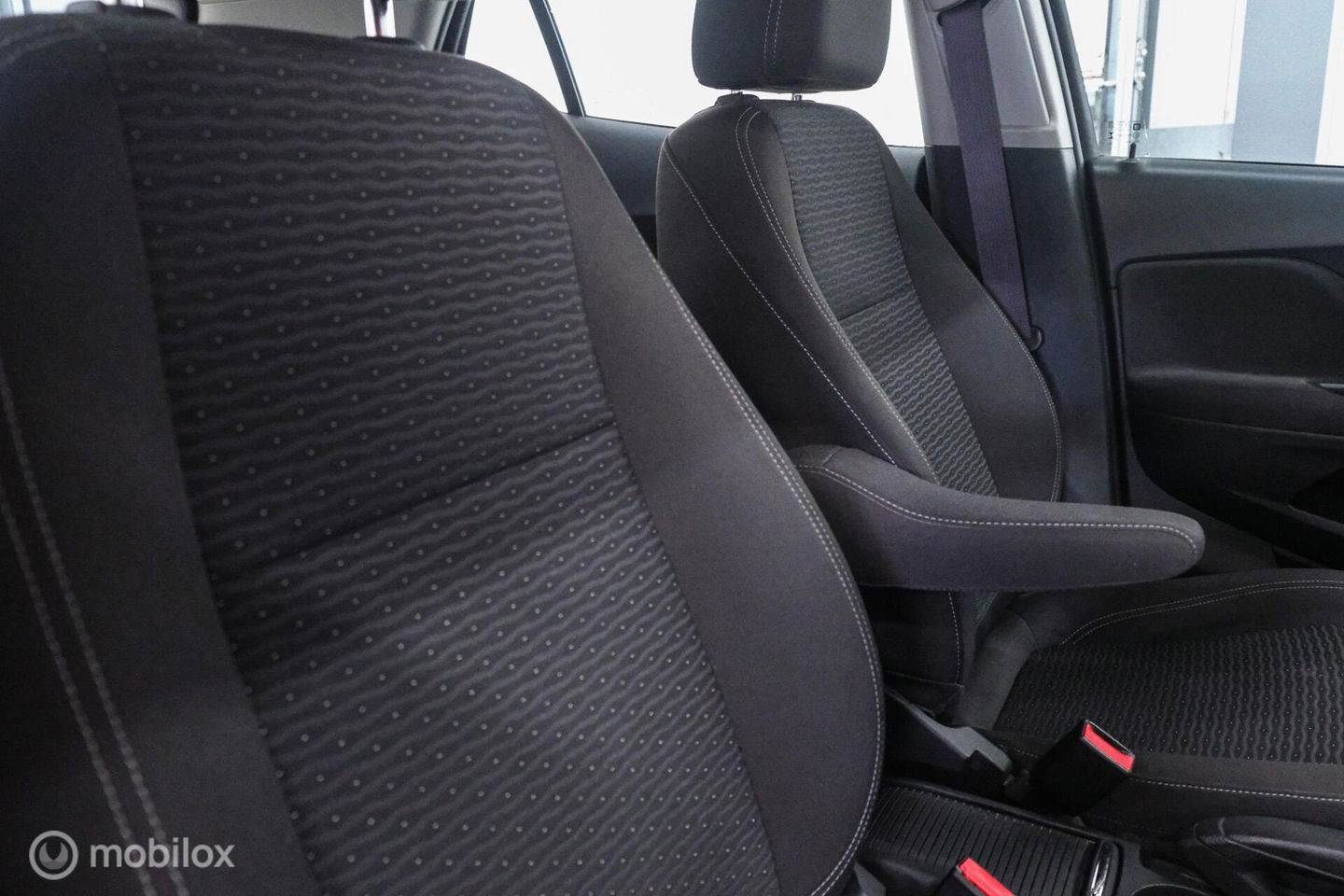 Opel Mokka 1.4 T Edition 4x4 | 1e eigenaar | Dealer OH | Trekhaak | NL auto NAP | Rijklaarprijs | Navigatie |