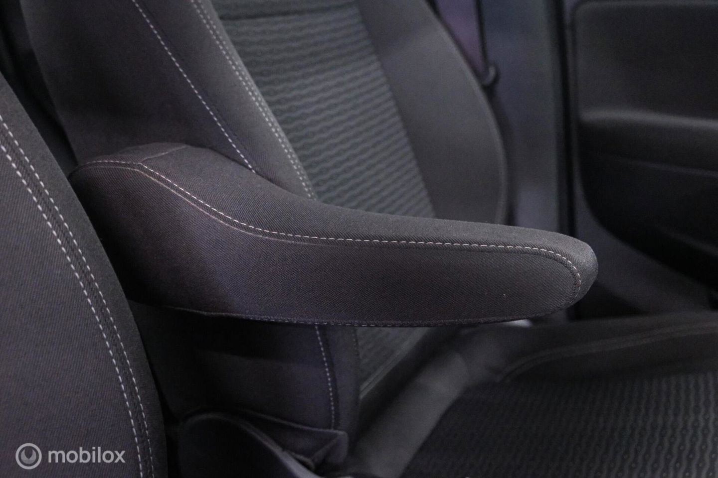 Opel Mokka 1.4 T Edition 4x4 | 1e eigenaar | Dealer OH | Trekhaak | NL auto NAP | Rijklaarprijs | Navigatie |