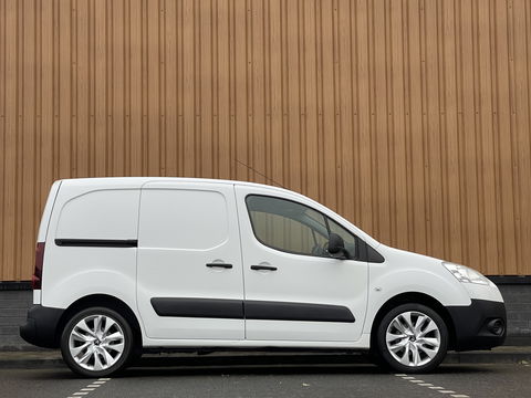 Peugeot Partner 122 1.6 HDI L1 XR Profit + | Radio CD-Speler | Elektrische Ramen | Centrale Deurvergrendeling | Rijmodus Regeling |