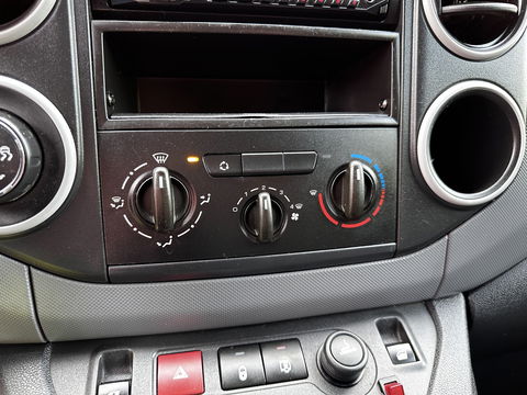 Peugeot Partner 122 1.6 HDI L1 XR Profit + | Radio CD-Speler | Elektrische Ramen | Centrale Deurvergrendeling | Rijmodus Regeling |