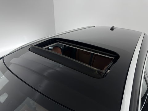 Volvo V60 2.4 D6 Twin Engine AWD Special Edition Plug-In Aut. *PANO | LUXURY-LEATHER | XENON | MEMORY-PACK | HEATED-COMFORTSEATS | NAVI-FULLMAP | CAMERA | ECC | PDC | CRUISE | TOWBAR | 17''ALU*