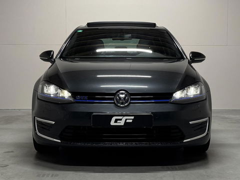 Volkswagen Golf 1.4 TSI GTE Pano PDC navi Cruise NAP stoelverw.