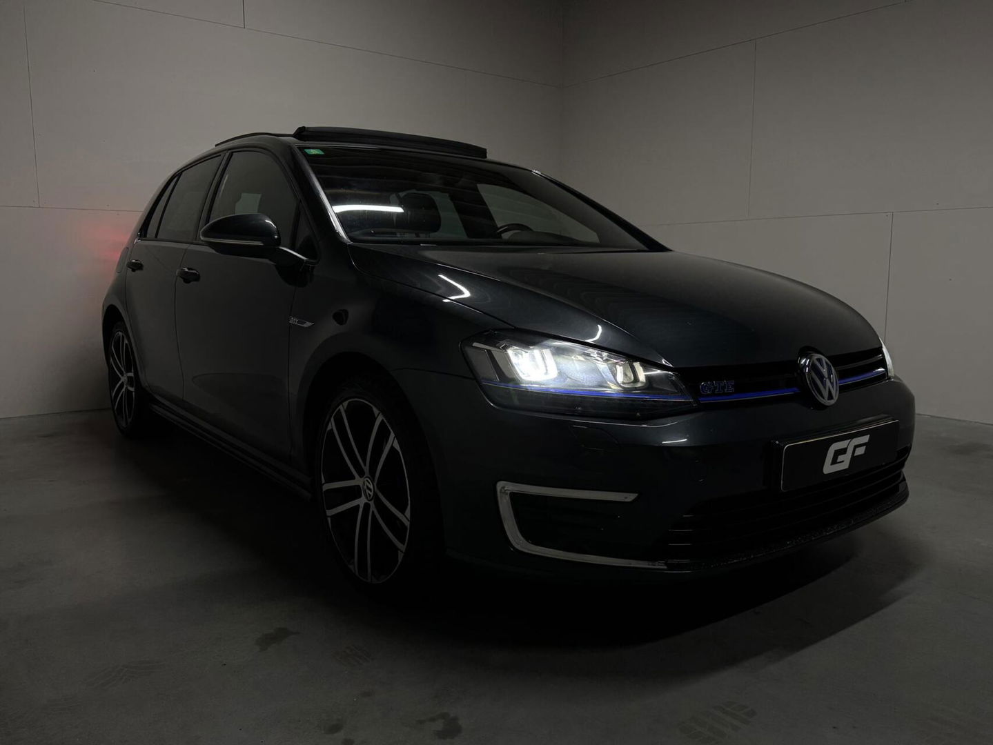 Volkswagen Golf 1.4 TSI GTE Pano PDC navi Cruise NAP stoelverw.