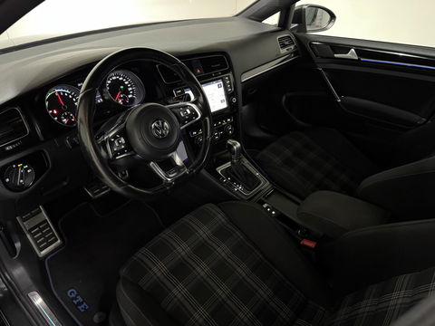 Volkswagen Golf 1.4 TSI GTE Pano PDC navi Cruise NAP stoelverw.