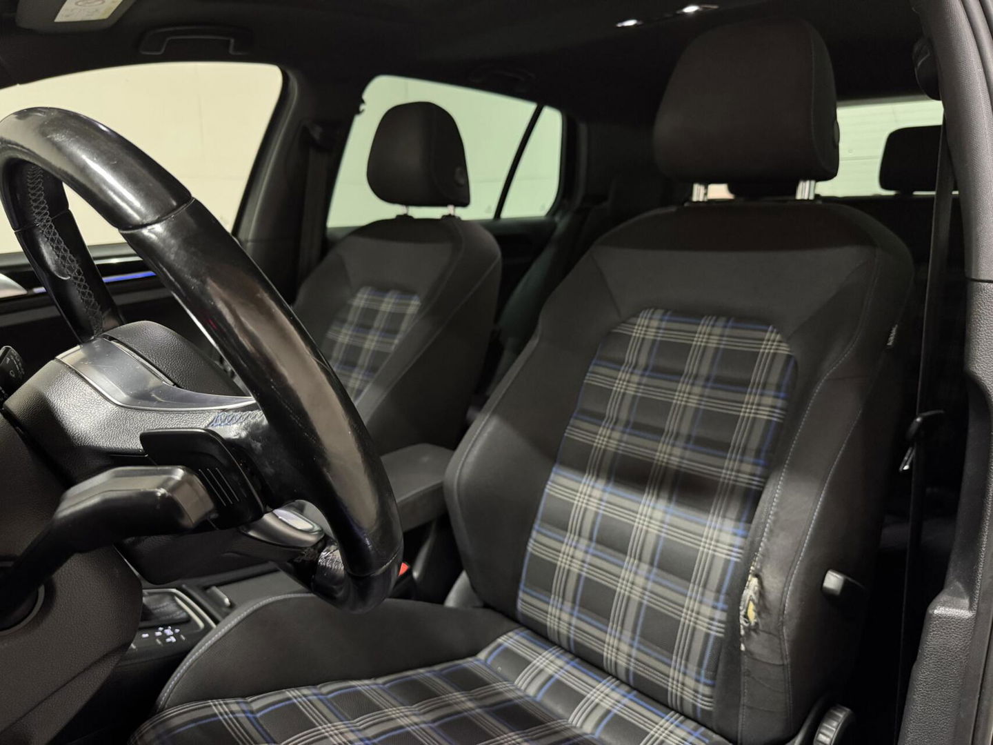 Volkswagen Golf 1.4 TSI GTE Pano PDC navi Cruise NAP stoelverw.
