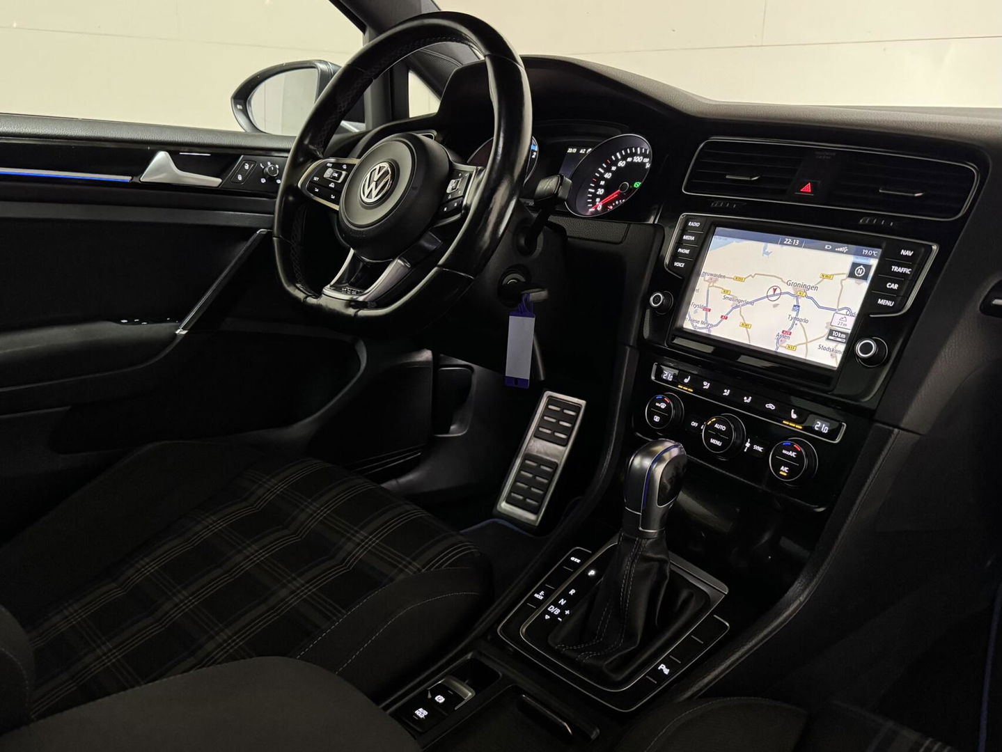 Volkswagen Golf 1.4 TSI GTE Pano PDC navi Cruise NAP stoelverw.