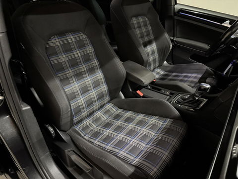 Volkswagen Golf 1.4 TSI GTE Pano PDC navi Cruise NAP stoelverw.