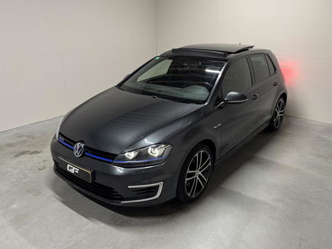 Volkswagen Golf 1.4 TSI GTE Pano PDC navi Cruise NAP stoelverw.