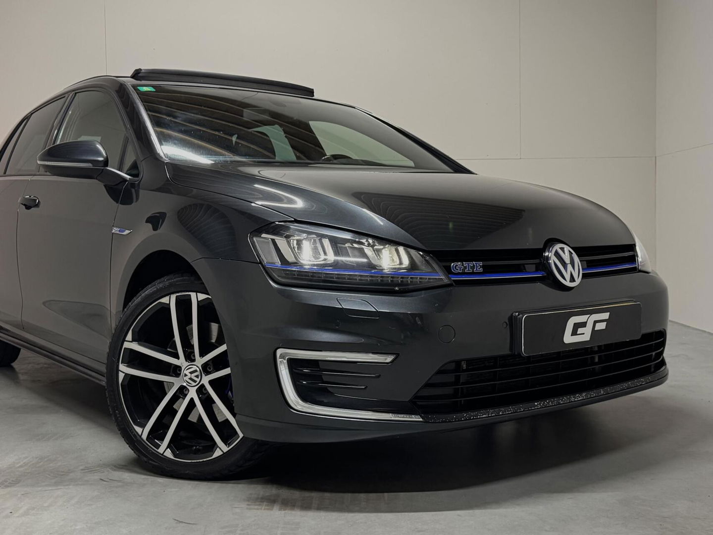 Volkswagen Golf 1.4 TSI GTE Pano PDC navi Cruise NAP stoelverw.
