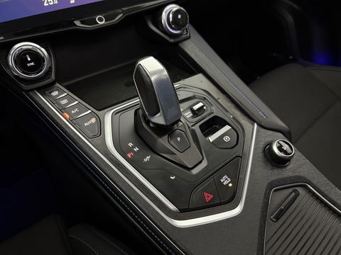 Lynk Co 01 1.5 | Pano | Memory | 360° | Virtual | Sfeerverl. | Keyless | Carplay | Adaptive Cruise