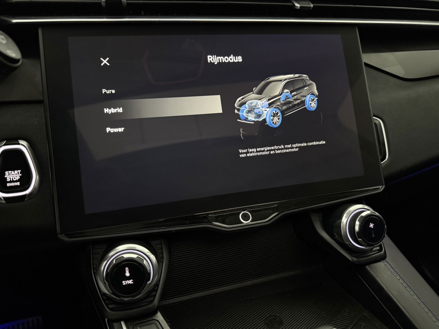 Lynk Co 01 1.5 | Pano | Memory | 360° | Virtual | Sfeerverl. | Keyless | Carplay | Adaptive Cruise