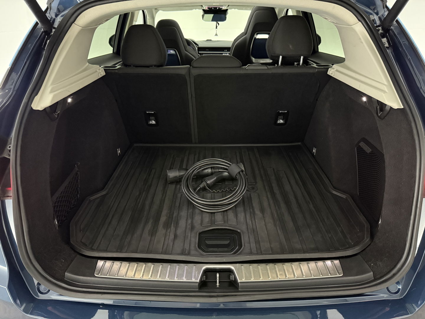 Lynk Co 01 1.5 | Pano | Memory | 360° | Virtual | Sfeerverl. | Keyless | Carplay | Adaptive Cruise
