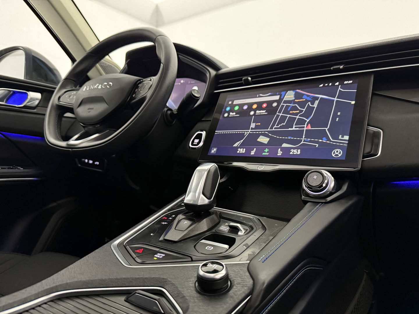 Lynk Co 01 1.5 | Pano | Memory | 360° | Virtual | Sfeerverl. | Keyless | Carplay | Adaptive Cruise