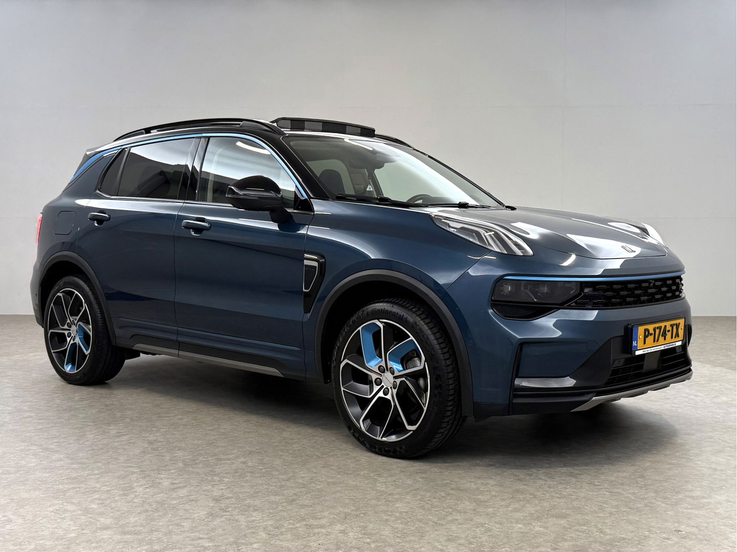 Lynk Co 01 1.5 | Pano | Memory | 360° | Virtual | Sfeerverl. | Keyless | Carplay | Adaptive Cruise