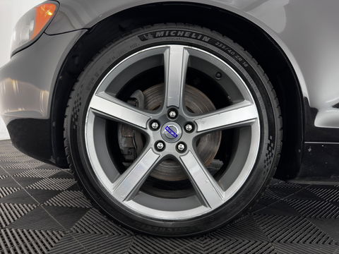 Volvo C70 Convertible 2.0D Momentum Aut. *LUXURY-LEATHER | XENON-PLUS | NAVI-FULLMAP | MEMORY-PACK | HEATED-COMFORTSEATS | ECC | KEYLESS | PDC | CRUISE | 18''ALU*