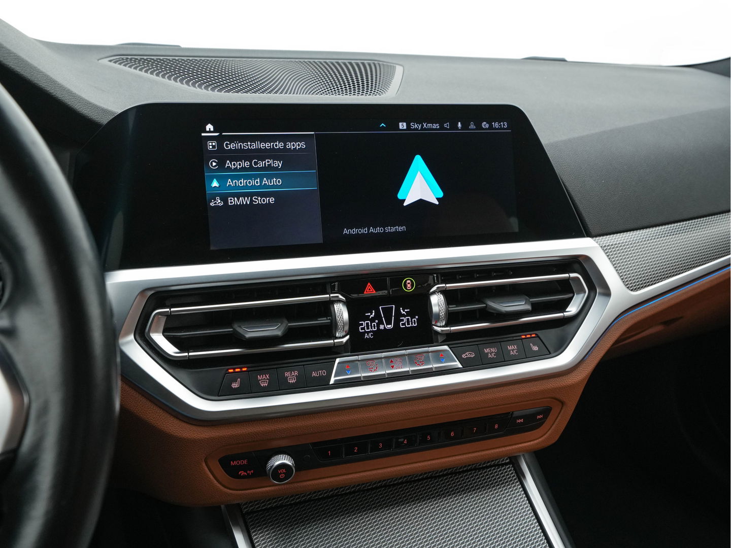 BMW 3-serie 330e eDrive M-Sportpack Edition Plug-In (INCL-BTW) *LUXURY-LEATHER | FULL-LED | HEATED-SPORTSEATS | DIGI-COCKPIT | HIFI-SOUND | NAVI-FULLMAP | AMBIENT-LIGHT | PRIVACY-GLASS | SHIFT-PADDLES | KEYLESS | DAB | ECC | PDC | CARPLAY | ..