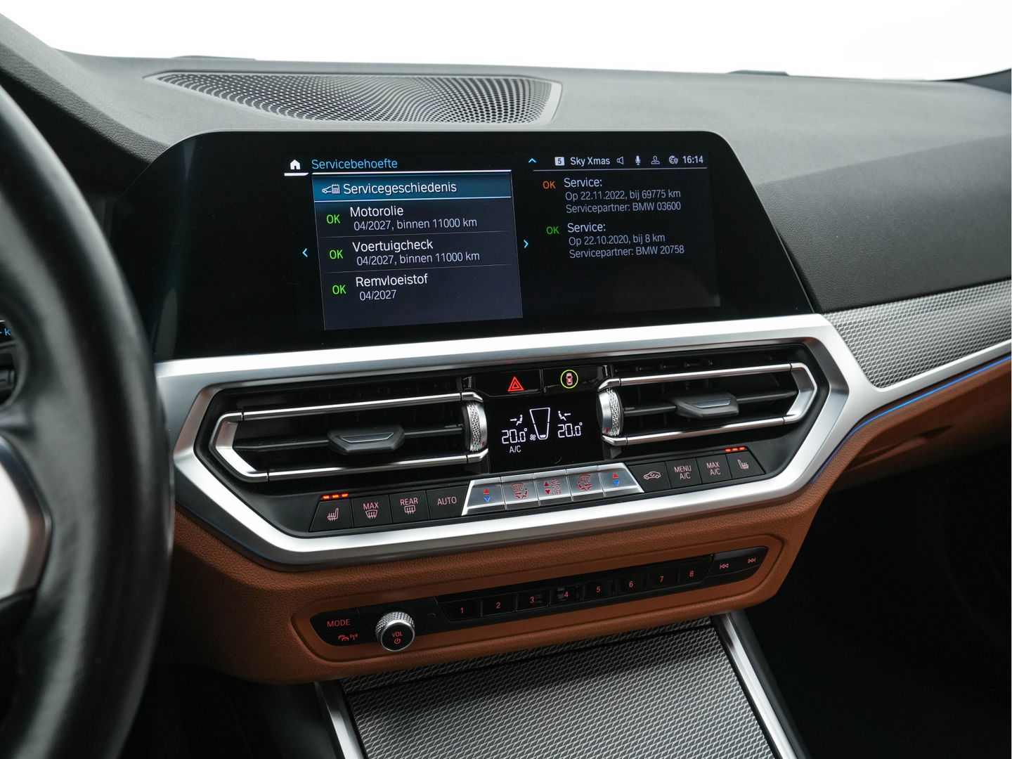 BMW 3-serie 330e eDrive M-Sportpack Edition Plug-In (INCL-BTW) *LUXURY-LEATHER | FULL-LED | HEATED-SPORTSEATS | DIGI-COCKPIT | HIFI-SOUND | NAVI-FULLMAP | AMBIENT-LIGHT | PRIVACY-GLASS | SHIFT-PADDLES | KEYLESS | DAB | ECC | PDC | CARPLAY | ..