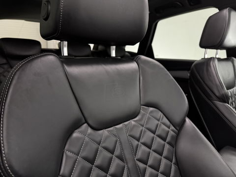Audi Q5 55 TFSI e Quattro S-line | Luchtvering | Pano | Virtual | Carplay | Trekh. | Keyless | Stoelverw. | Schakelflippers