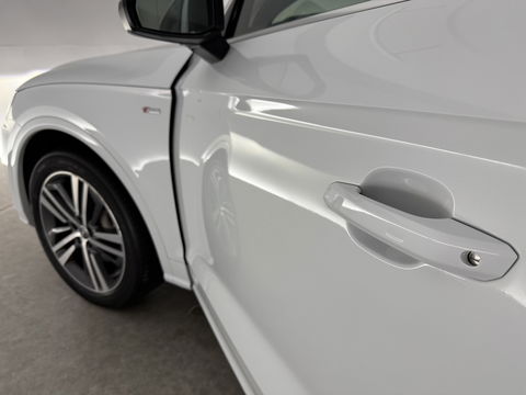 Audi Q5 55 TFSI e Quattro S-line | Luchtvering | Pano | Virtual | Carplay | Trekh. | Keyless | Stoelverw. | Schakelflippers