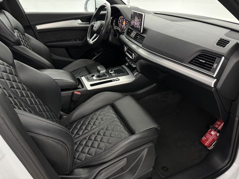 Audi Q5 55 TFSI e Quattro S-line | Luchtvering | Pano | Virtual | Carplay | Trekh. | Keyless | Stoelverw. | Schakelflippers