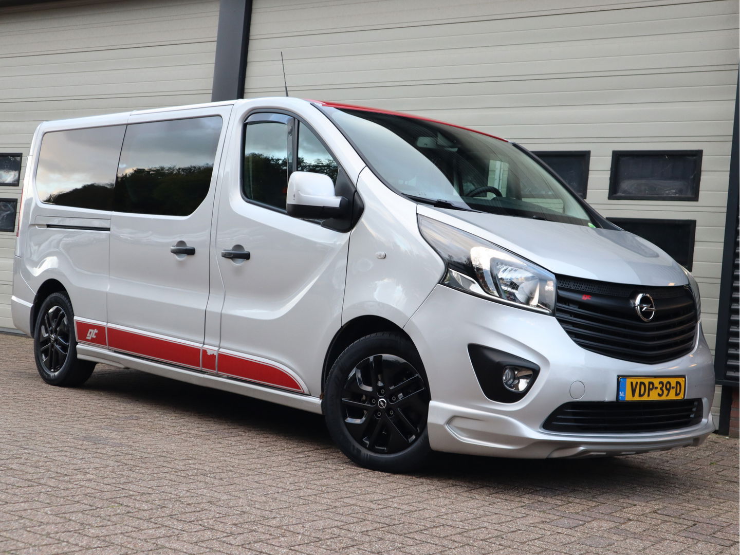 Opel Vivaro 1.6 CDTI 146pk Euro 6 Irmscher GT - DC 5 pers. - Trekhaak - Navi