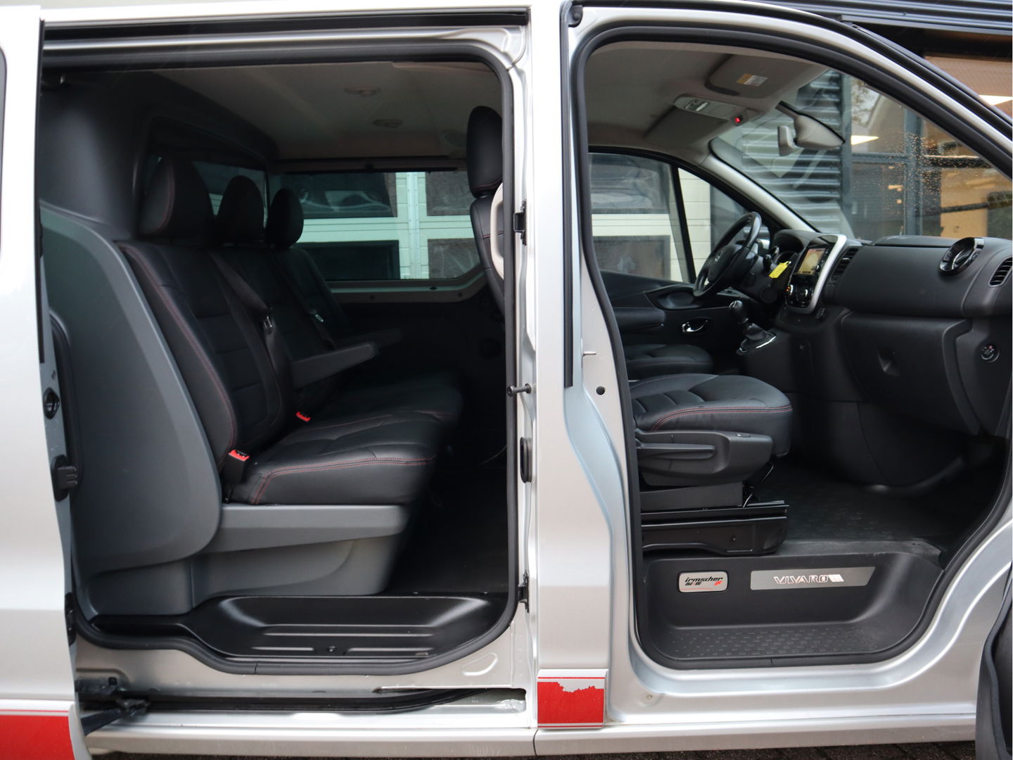 Opel Vivaro 1.6 CDTI 146pk Euro 6 Irmscher GT - DC 5 pers. - Trekhaak - Navi