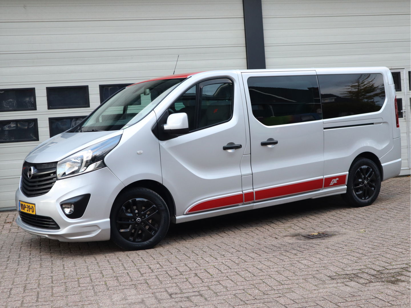 Opel Vivaro 1.6 CDTI 146pk Euro 6 Irmscher GT - DC 5 pers. - Trekhaak - Navi