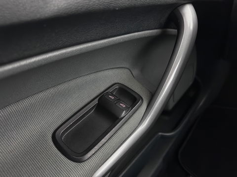 Ford Fiesta 1.4 Trend *NAVI-FULLMAP | HEATED-COMFORTSEATS | AIRCO | CARPLAY | 15''ALU*