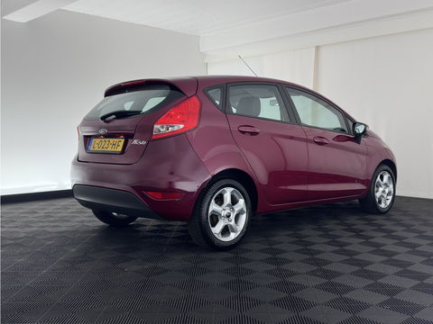 Ford Fiesta 1.4 Trend *NAVI-FULLMAP | HEATED-COMFORTSEATS | AIRCO | CARPLAY | 15''ALU*