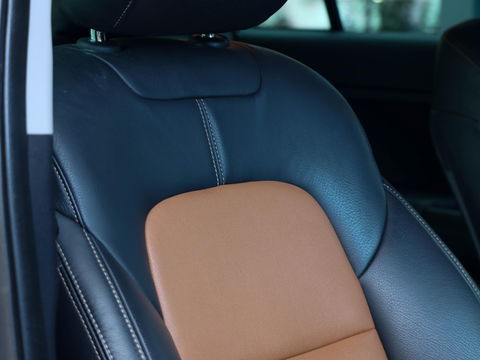 Kia Sportage 1.6 GDI DynamicLine Leder Trekhaak Camera Navigatie Dealeronderhouden