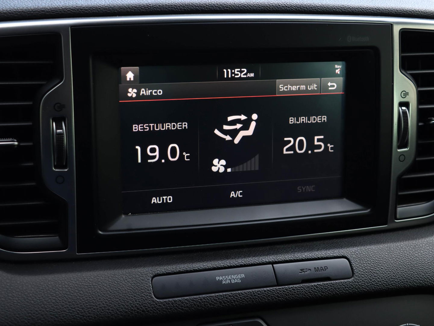 Kia Sportage 1.6 GDI DynamicLine Leder Trekhaak Camera Navigatie Dealeronderhouden