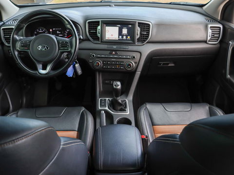 Kia Sportage 1.6 GDI DynamicLine Leder Trekhaak Camera Navigatie Dealeronderhouden