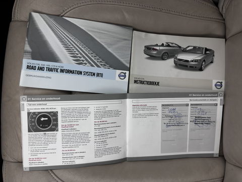 Volvo C70 Convertible 2.0D Momentum Aut. *LUXURY-LEATHER | XENON-PLUS | NAVI-FULLMAP | MEMORY-PACK | HEATED-COMFORTSEATS | ECC | KEYLESS | PDC | CRUISE | 18''ALU*