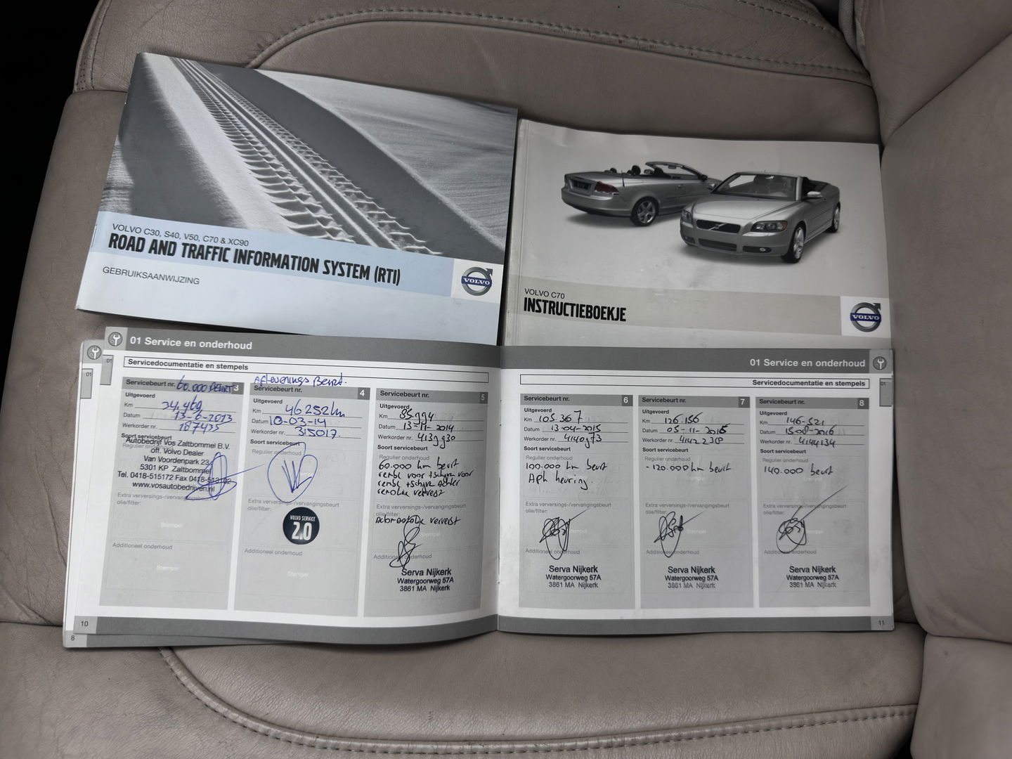 Volvo C70 Convertible 2.0D Momentum Aut. *LUXURY-LEATHER | XENON-PLUS | NAVI-FULLMAP | MEMORY-PACK | HEATED-COMFORTSEATS | ECC | KEYLESS | PDC | CRUISE | 18''ALU*