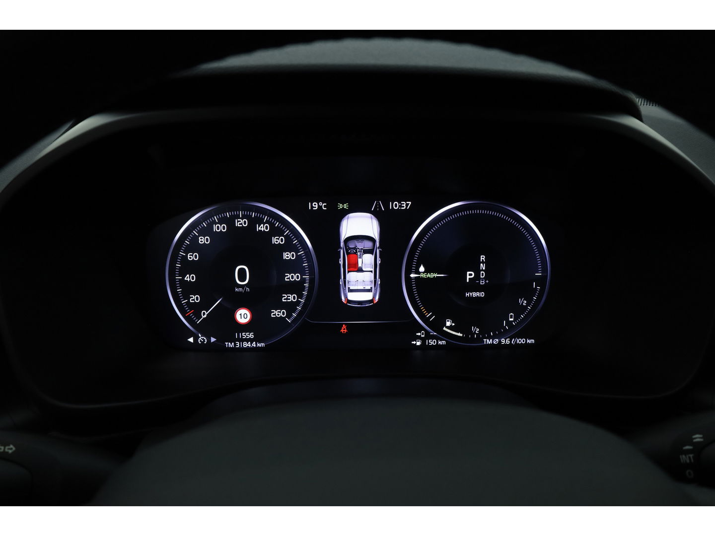 Volvo XC40 1.5 T4 Plug-in hybrid Plus Dark | 360 camera | elek. stoelen + verwarmd | H&K Audio |