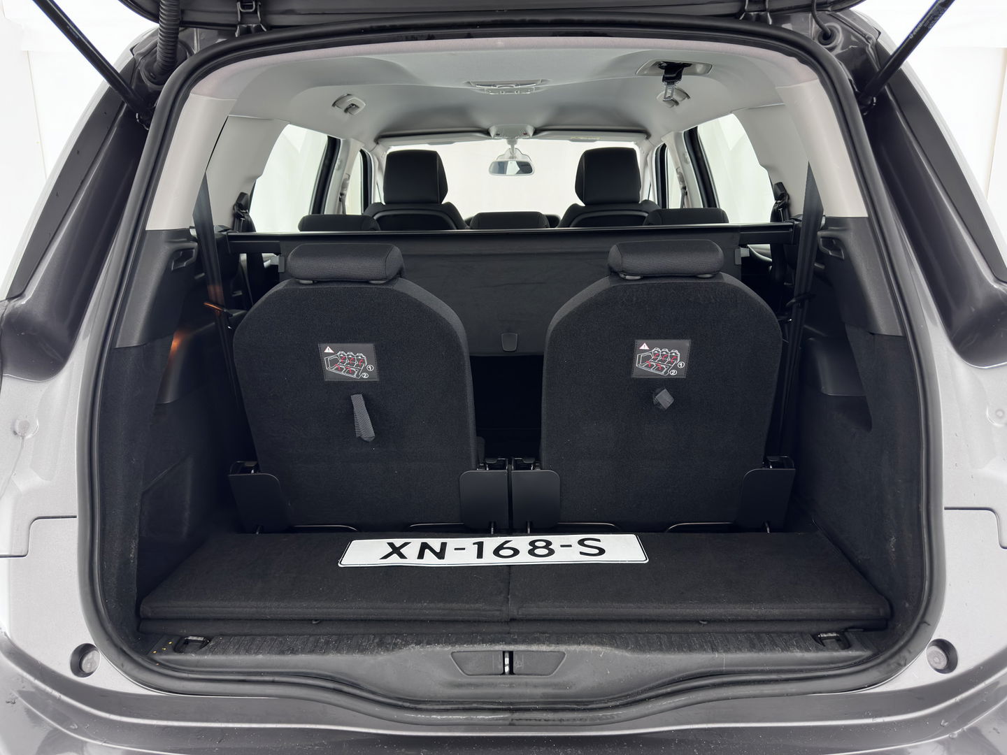 Citroën Grand C4 Spacetourer 1.2 PureTech Business [ 7-Pers. ] (INCL-BTW) *NAVI-FULLMAP | DIGI-COCKPIT | KEYLESS | COMFORT-SEATS | PANO-WINDOW | CARPLAY | ECC | PDC | CRUISE | TOWBAR | SHIFT-PADDELS |  16''ALU*