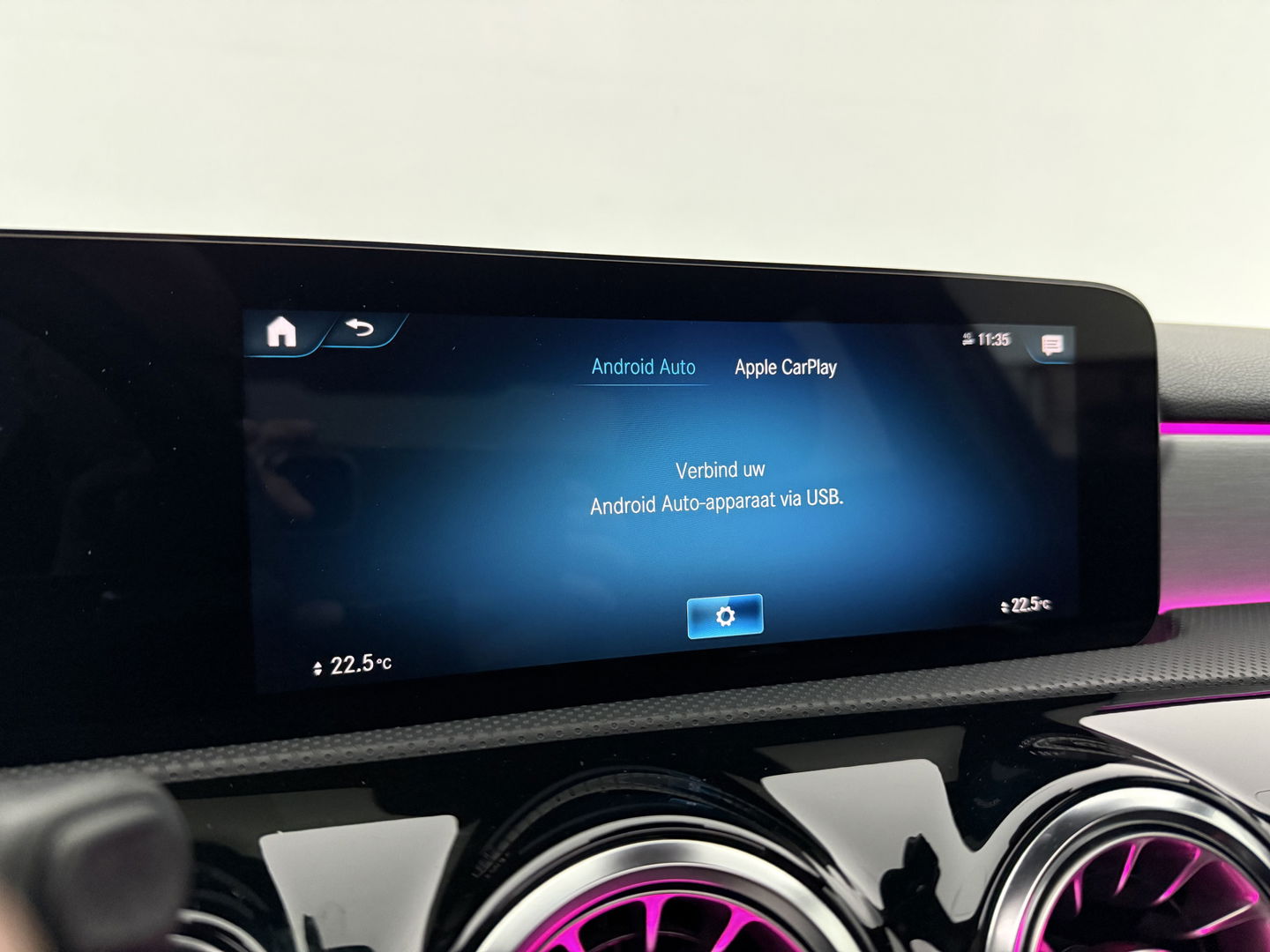 Mercedes-Benz A-Klasse 250 e AMG | Pano | Sfeerverl. | Memory | Virtual | Camera | Keyless | Trekh. | Carplay