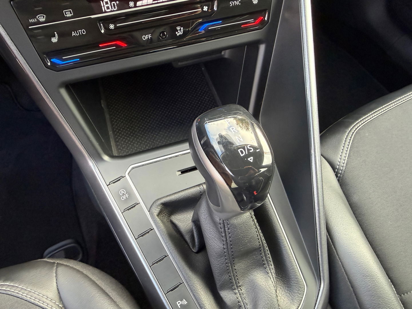 Volkswagen Taigo 1.0 TSI Style|Automaat|Carplay|Dealer onderhouden!