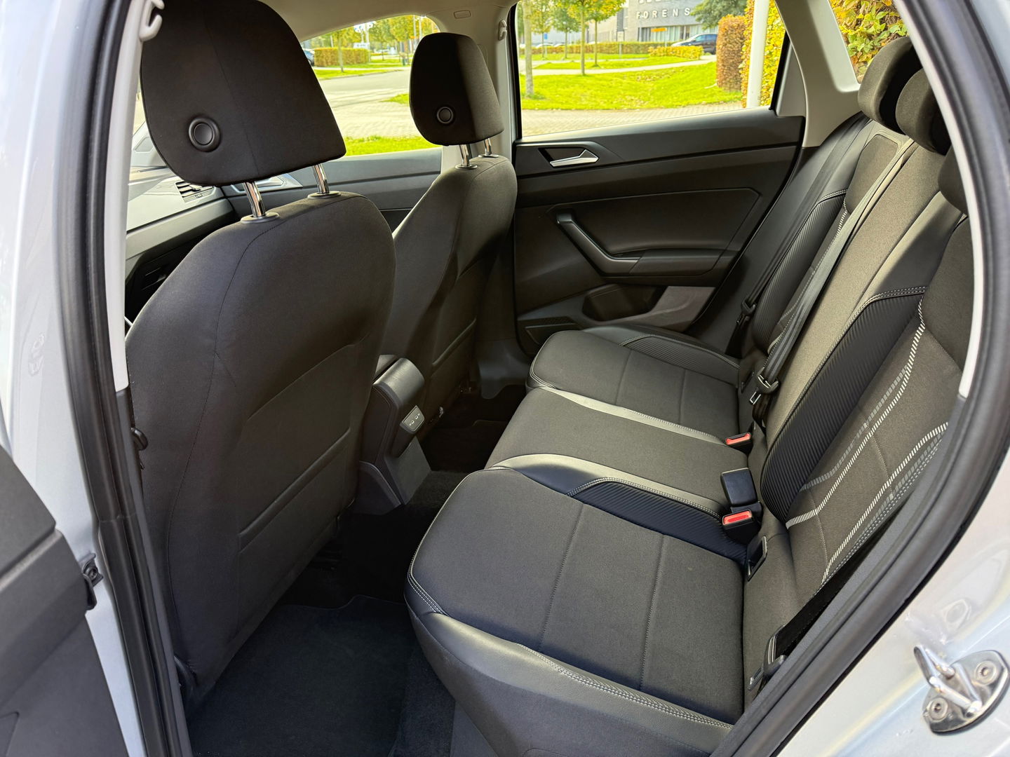 Volkswagen Taigo 1.0 TSI Style|Automaat|Carplay|Dealer onderhouden!