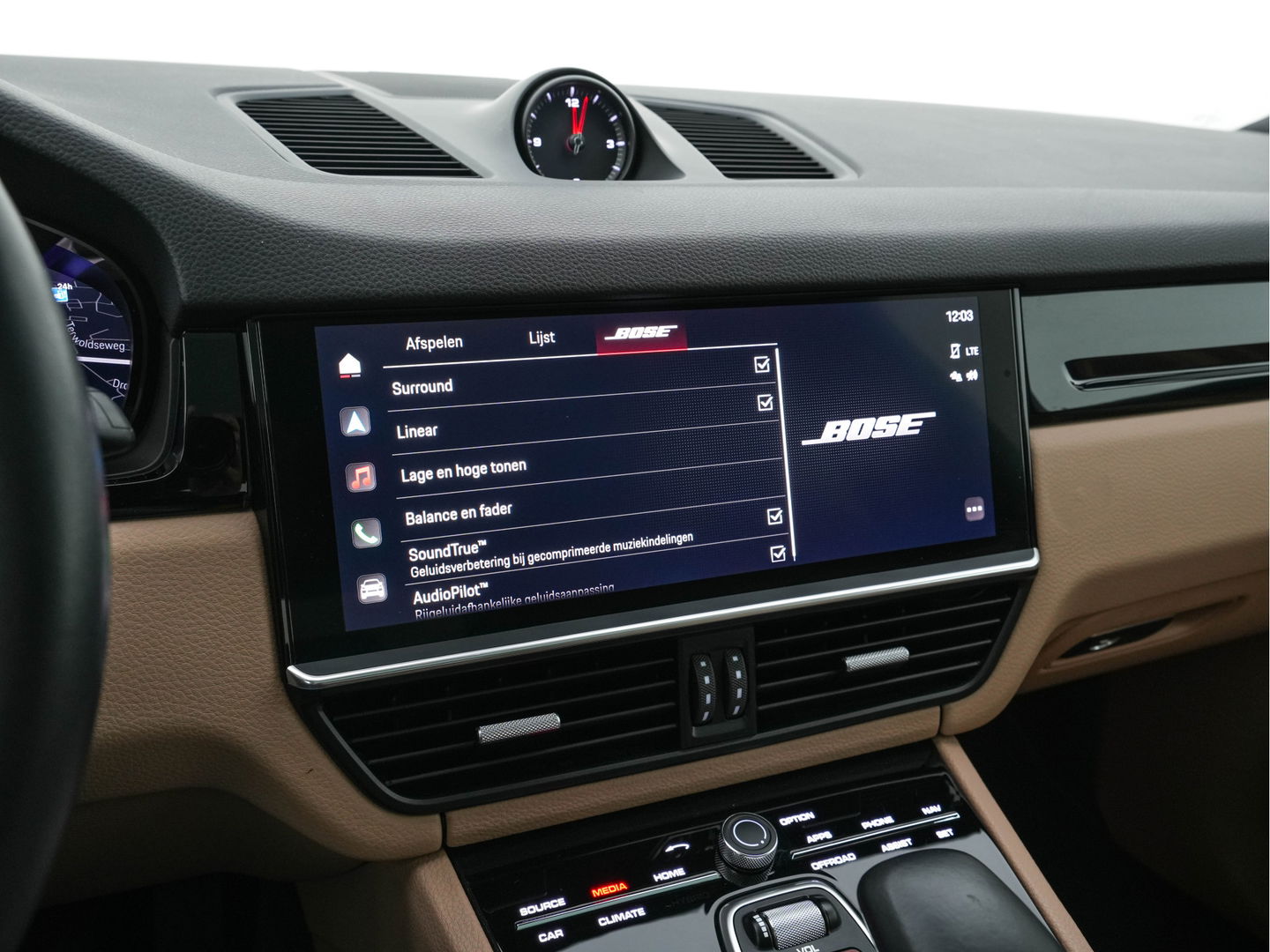 Porsche Cayenne Coupé 3.0 E-Hybrid Platinum Edition (INCL.BTW) *LUXURY-LEATHER | FULL-LED | MEMORY-PACK | BLIND-SPOT | BOSE-SOUND | HEATED-COMFORTSEATS | AIR-SUSPENSION | SPORT-EXHAUST | KEYLESS | CAMERA | DAB+ | NAVI-FULLMAP | TOWBAR | 22''AL