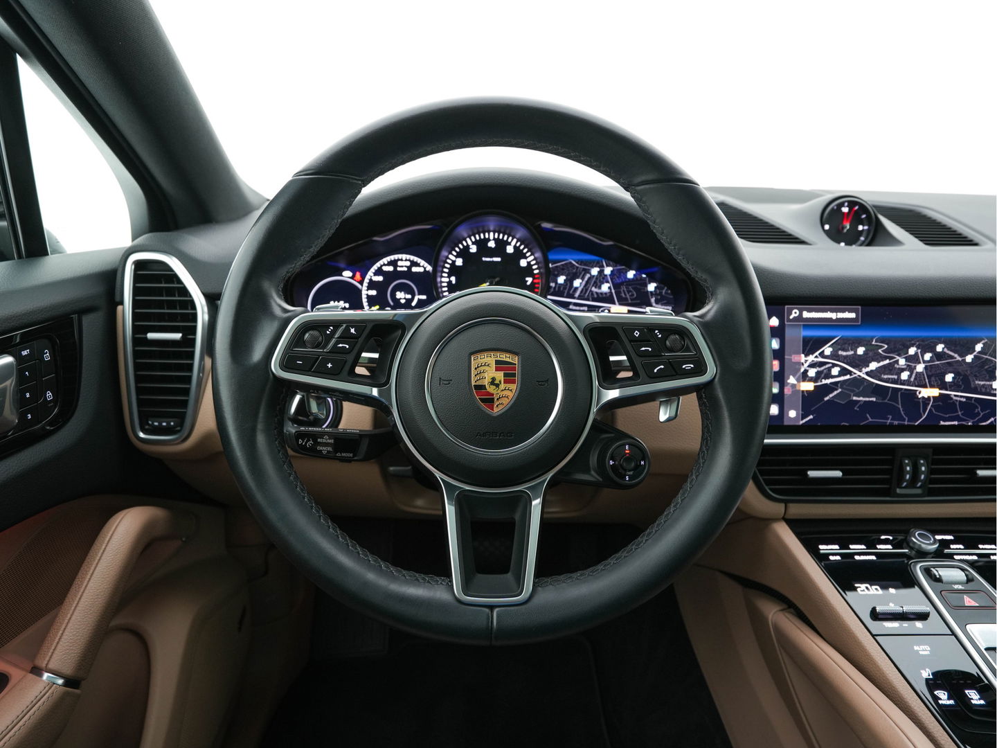 Porsche Cayenne Coupé 3.0 E-Hybrid Platinum Edition (INCL.BTW) *LUXURY-LEATHER | FULL-LED | MEMORY-PACK | BLIND-SPOT | BOSE-SOUND | HEATED-COMFORTSEATS | AIR-SUSPENSION | SPORT-EXHAUST | KEYLESS | CAMERA | DAB+ | NAVI-FULLMAP | TOWBAR | 22''AL