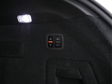 Porsche Cayenne Coupé 3.0 E-Hybrid Platinum Edition (INCL.BTW) *LUXURY-LEATHER | FULL-LED | MEMORY-PACK | BLIND-SPOT | BOSE-SOUND | HEATED-COMFORTSEATS | AIR-SUSPENSION | SPORT-EXHAUST | KEYLESS | CAMERA | DAB+ | NAVI-FULLMAP | TOWBAR | 22''AL