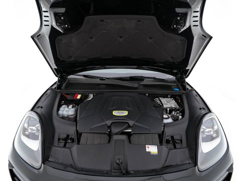 Porsche Cayenne Coupé 3.0 E-Hybrid Platinum Edition (INCL.BTW) *LUXURY-LEATHER | FULL-LED | MEMORY-PACK | BLIND-SPOT | BOSE-SOUND | HEATED-COMFORTSEATS | AIR-SUSPENSION | SPORT-EXHAUST | KEYLESS | CAMERA | DAB+ | NAVI-FULLMAP | TOWBAR | 22''AL