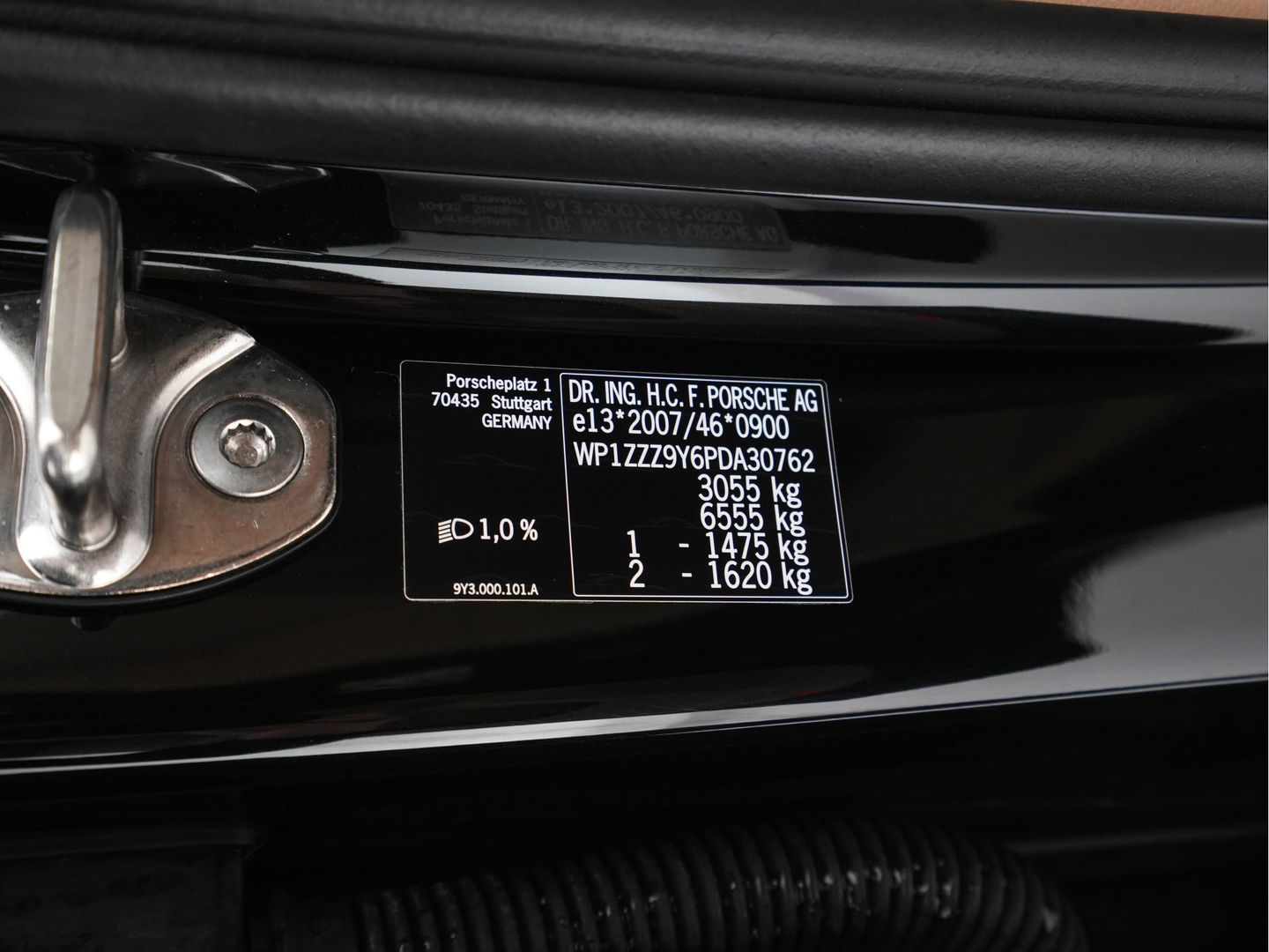 Porsche Cayenne Coupé 3.0 E-Hybrid Platinum Edition (INCL.BTW) *LUXURY-LEATHER | FULL-LED | MEMORY-PACK | BLIND-SPOT | BOSE-SOUND | HEATED-COMFORTSEATS | AIR-SUSPENSION | SPORT-EXHAUST | KEYLESS | CAMERA | DAB+ | NAVI-FULLMAP | TOWBAR | 22''AL