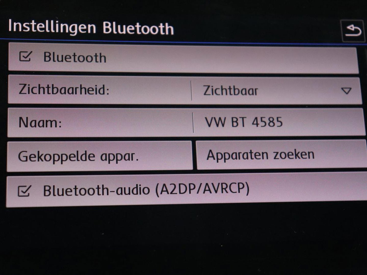 Volkswagen Tiguan 1.5 TSI Comfortline | Carplay | Adaptive cruise | Navigatie | DAB | Parkeerhulp | Climate control | Bluetooth | Getint glas