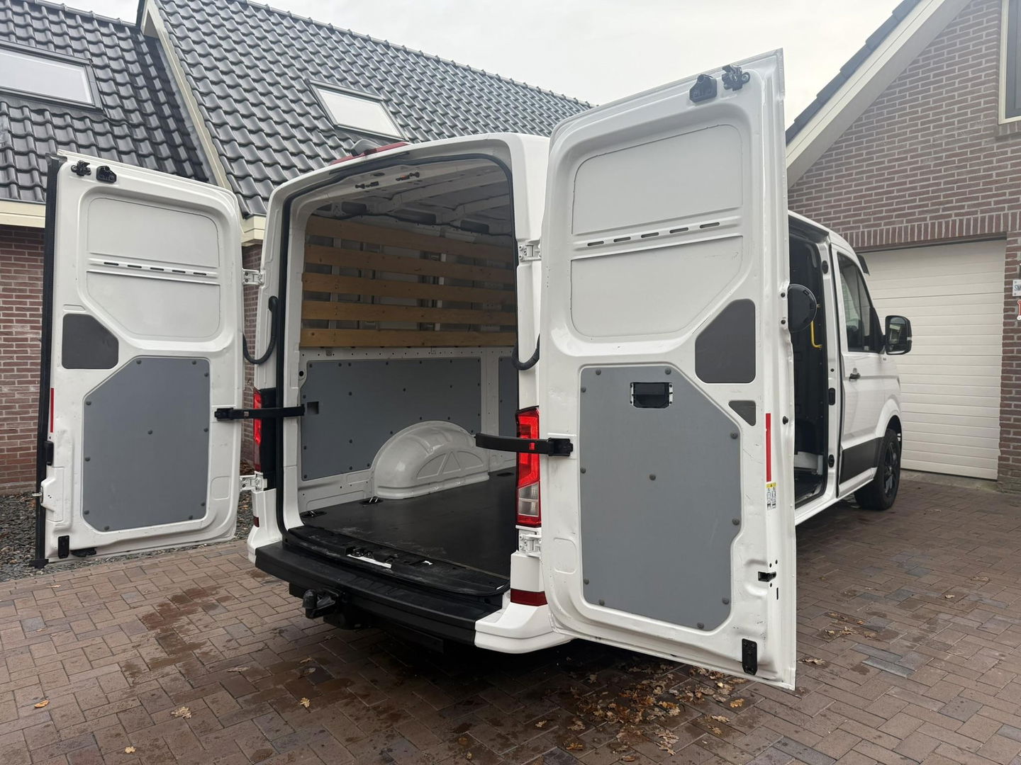 Volkswagen Crafter 30 2.0 TDI L3H2 camera airco cruise nap