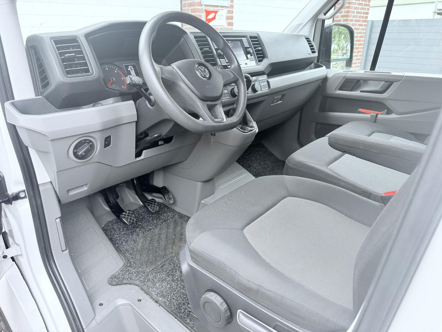 Volkswagen Crafter 30 2.0 TDI L3H2 camera airco cruise nap