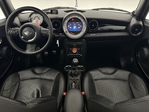 MINI Clubman 1.6 Cooper Hampton | Pano | H/K | Cruise | Navi | Stoelverw. | Parkeersens.